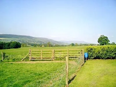 Ferienhaus Myton House